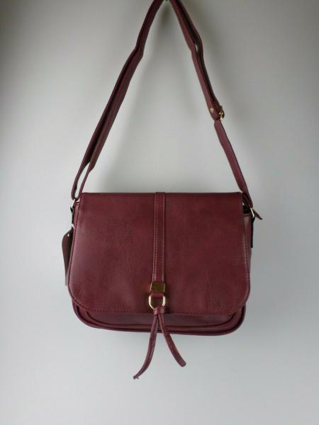 Nicole Brown - Schöne Handtasche mit Klappe